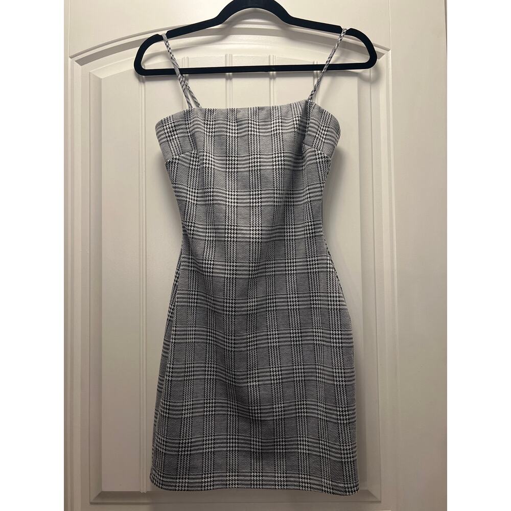 Lovely Day Women’s Sleeveless‎ Plaid Knit Bodycon Mini Dress Size S Black White